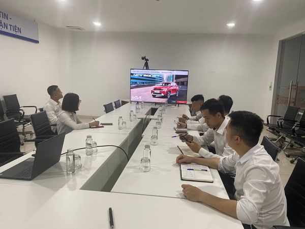 THACO AUTO HÒA BÌNH THAM GIA ĐÀO TẠO SẢN PHẨM, BÁN HÀNG, MARKETING BỘ ĐÔI KIA NEW SONET VÀ KIA NEW SELTOS